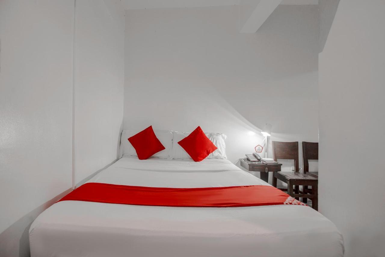 Hotel Super Oyo 134 The Bedstation Mandaluyong Exteriér fotografie
