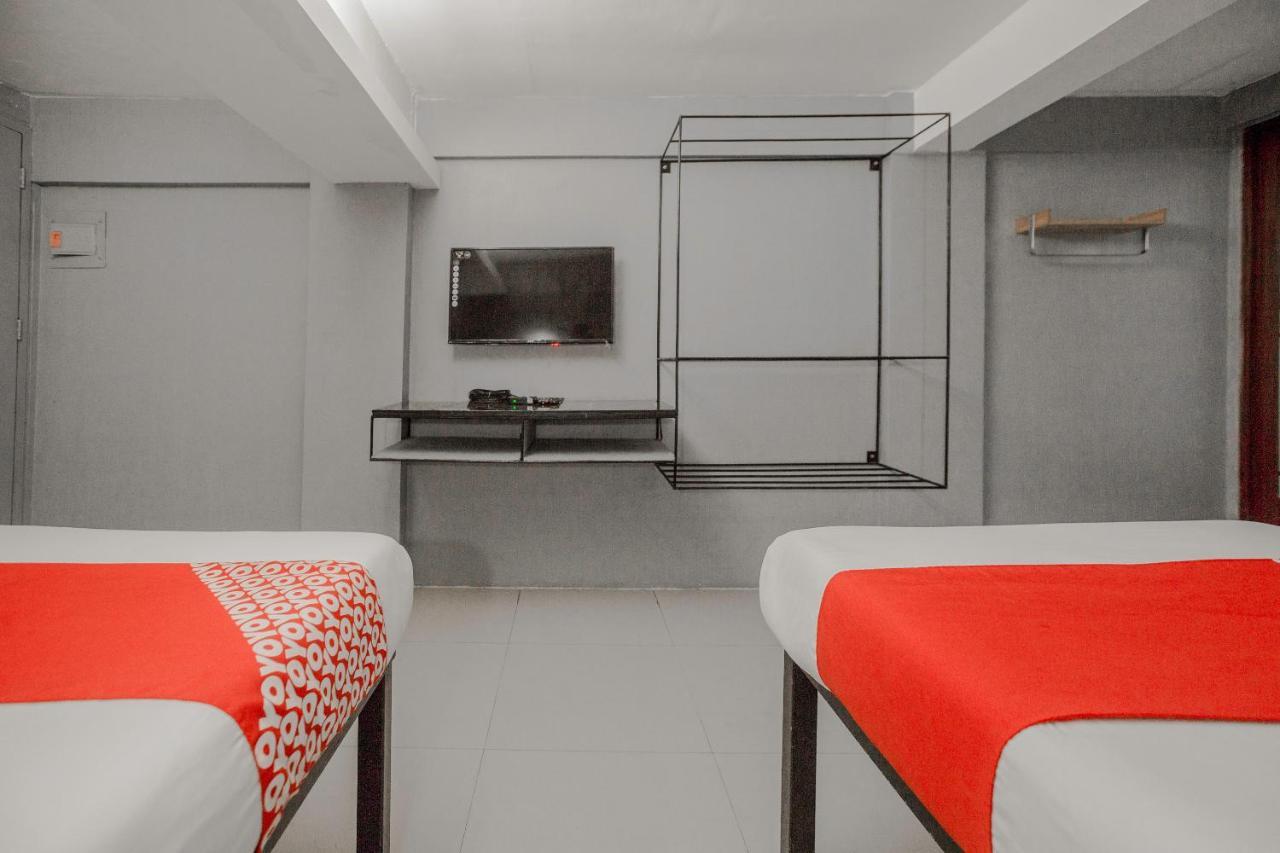 Hotel Super Oyo 134 The Bedstation Mandaluyong Exteriér fotografie